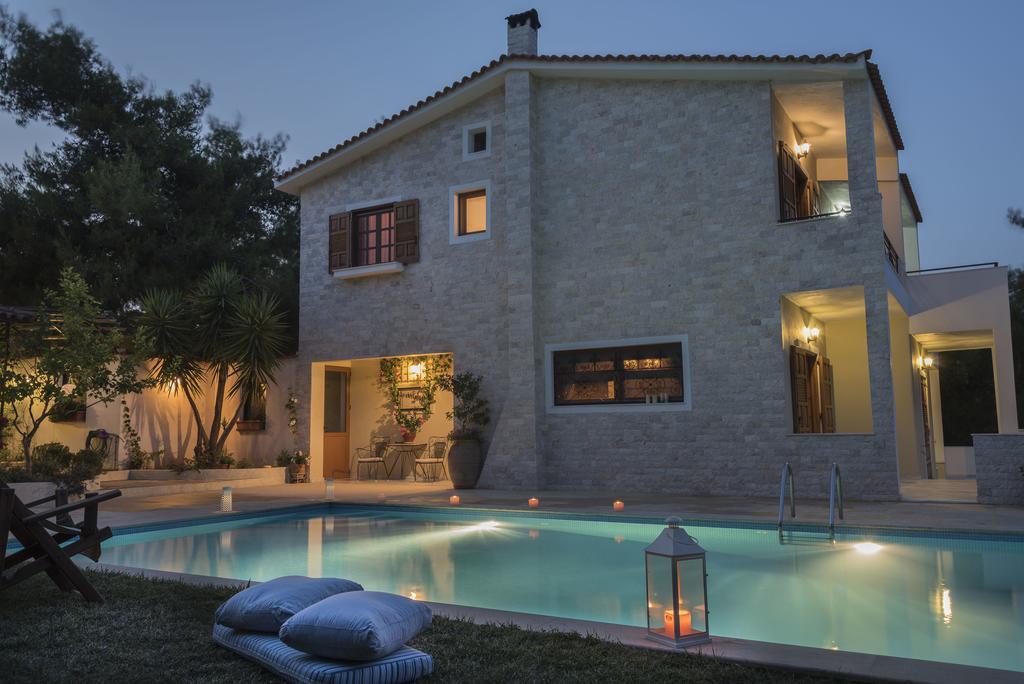 Villa Corina Near The Airport Kouvaras ภายนอก รูปภาพ